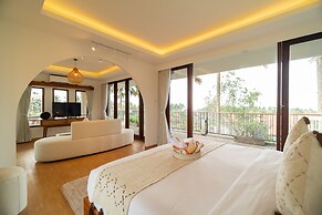 Om Ham Retreat and Resort