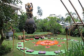 Om Ham Retreat and Resort