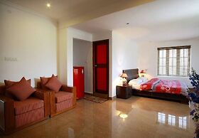 Phils Residency & Banquets