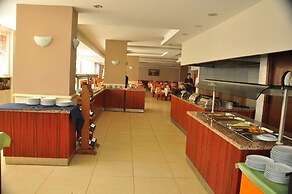 Çınar Family Suite Hotel