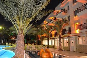 Çınar Family Suite Hotel