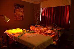 Çınar Family Suite Hotel