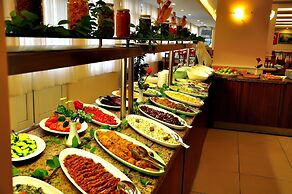 Çınar Family Suite Hotel