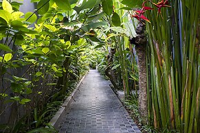 Lasanti Villas Seminyak Bali