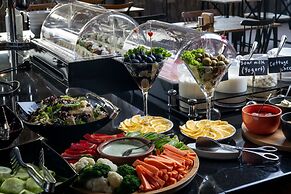 Urban Boutique Hotel