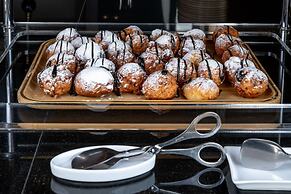 Urban Boutique Hotel