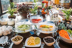 Urban Boutique Hotel