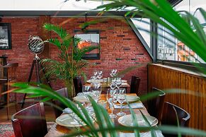 Urban Boutique Hotel