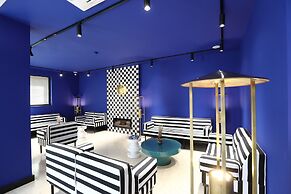 Urban Boutique Hotel