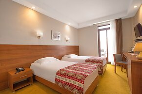 Urban Boutique Hotel