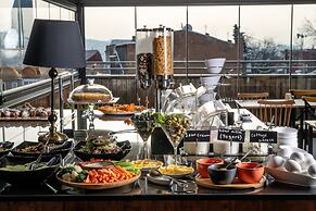 Urban Boutique Hotel