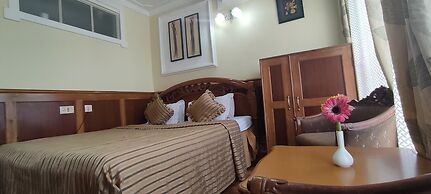 The New Castle Hotel