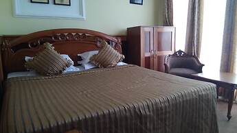 The New Castle Hotel