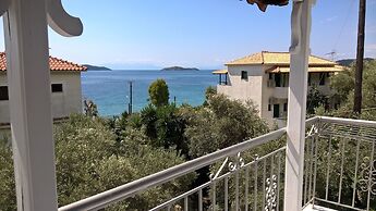 AMARANTHOS SKIATHOS VIEW