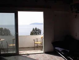 AMARANTHOS SKIATHOS VIEW
