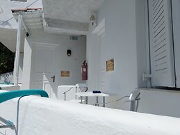 AMARANTHOS SKIATHOS VIEW