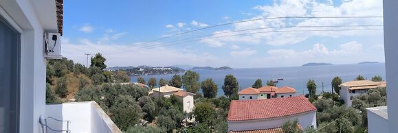 AMARANTHOS SKIATHOS VIEW