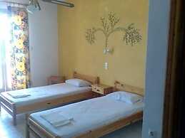 AMARANTHOS SKIATHOS VIEW