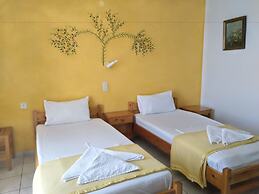 AMARANTHOS SKIATHOS VIEW