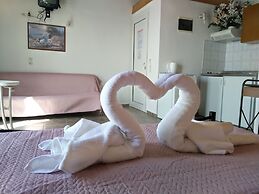 AMARANTHOS SKIATHOS VIEW