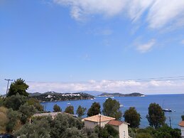 AMARANTHOS SKIATHOS VIEW