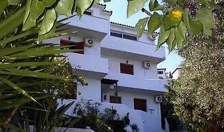 AMARANTHOS SKIATHOS VIEW