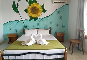 AMARANTHOS SKIATHOS VIEW