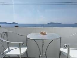 AMARANTHOS SKIATHOS VIEW