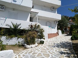 AMARANTHOS SKIATHOS VIEW