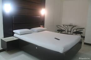 Halina Drive Inn Hotel - Pasay