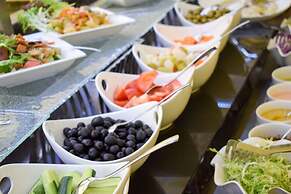 Sapphire Plaza Hotel