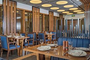 Sapphire Plaza Hotel