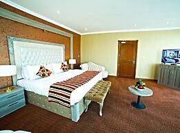 Sapphire Plaza Hotel