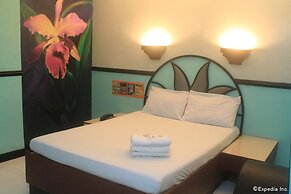 Halina Drive Inn Hotels - Sta Mesa