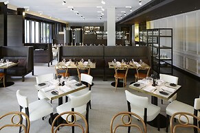 Little National Hotel Canberra