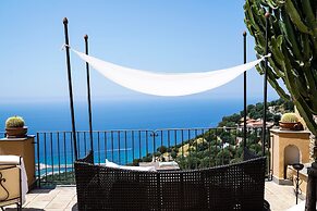 Marulivo Hotel