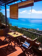 Marulivo Hotel