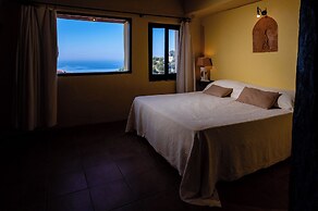 Marulivo Hotel