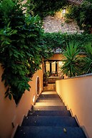 Marulivo Hotel