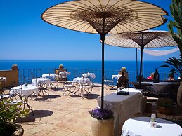 Marulivo Hotel