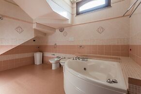 ANAELEHOUSEAPARTMENTS L.T.B.