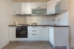 ANAELEHOUSEAPARTMENTS L.T.B.