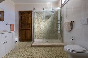 ANAELEHOUSEAPARTMENTS L.T.B.