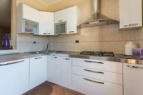 ANAELEHOUSEAPARTMENTS L.T.B.