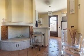 ANAELEHOUSEAPARTMENTS L.T.B.