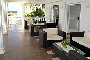 Davids Beach Hotel