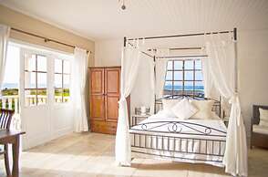 Davids Beach Hotel