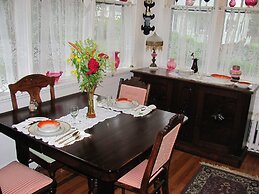 Chambers Guest House B&B