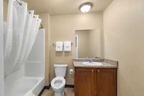 Risewell Kitchen Suites Pleasanton