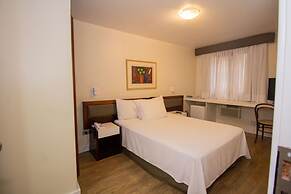 Trevi Hotel & Business